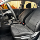KIA Rio Lateral derecho 7